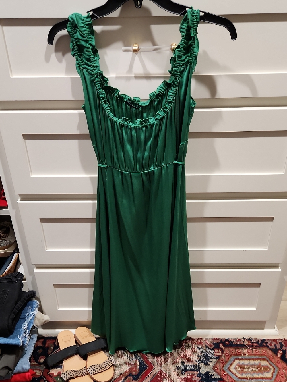 Elie Tahari Emerald Green Ruffled Neck Dress